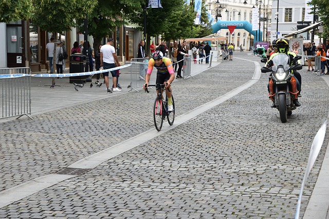 战胜雷霆队 战胜雷霆队